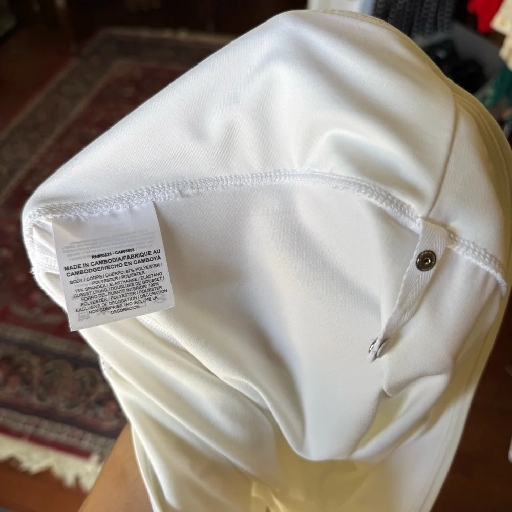 NWOT Nike Golf White Athletic Skirt & Shorts Two Piece Set Golf Skort Medium